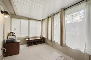 3124 Maple Villa Dr SE, Grand Rapids, MI 49508 - Photo 9