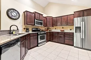 1073 Bridge Crest SE, Ada, MI 49301 - Photo 3
