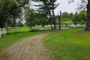 8550 N Meridian Rd, Pleasant Lake, MI 49272 - Photo 47