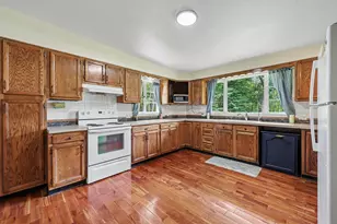 8550 N Meridian Rd, Pleasant Lake, MI 49272 - Photo 3