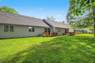 321 Nestlewood Dr, Holland, MI 49424 - Photo 31