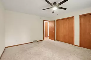 321 Nestlewood Dr, Holland, MI 49424 - Photo 19