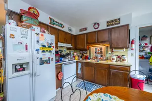 9044 Kephart Ln, Berrien Springs, MI 49103 - Photo 13