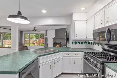 7520 Windgate Drive, Jenison, MI 49428 - Photo 9