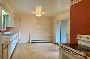 1775 S Lakeshore Dr, Ludington, MI 49431 - Photo 13