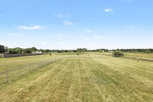 11456 Broughwell Rd, Rives Junction, MI 49277 - Photo 7