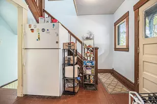 518 N Division St, Ann Arbor, MI 48104 - Photo 7