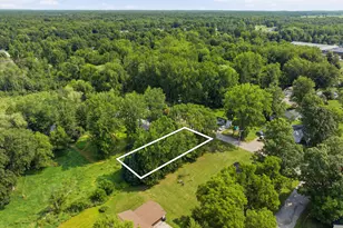 217 N Muencher St, Howard City, MI 49329 - Photo 25