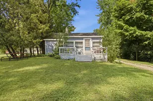 217 N Muencher St, Howard City, MI 49329 - Photo 1