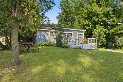 217 N Muencher Street, Howard City, MI 49329 - Photo 15