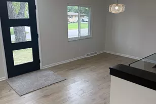 1653 Gary Paul Ln, Jackson, MI 49203 - Photo 5