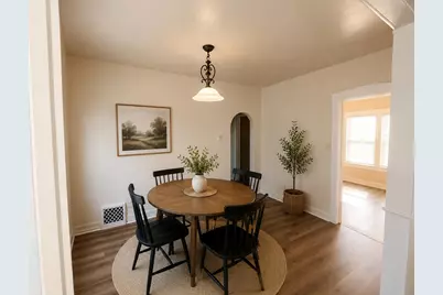 864 Highland Avenue, Benton Harbor, MI 49022 - Photo 5