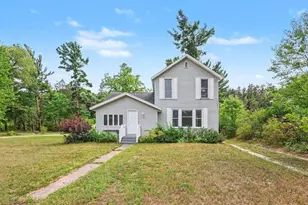 937 W Giles Rd, Muskegon, MI 49445 - Photo 1