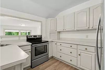 937 W Giles Road, Muskegon, MI 49445 - Photo 7