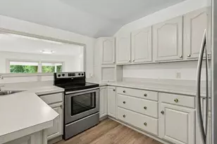 937 W Giles Rd, Muskegon, MI 49445 - Photo 7