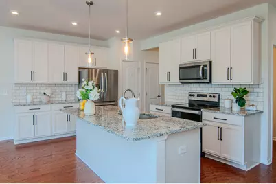 2817 Fairgrove Crescent, Ann Arbor, MI 48108 - Photo 17
