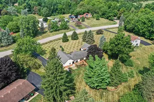 8569 Roundhill Ct, Saline, MI 48176 - Photo 63