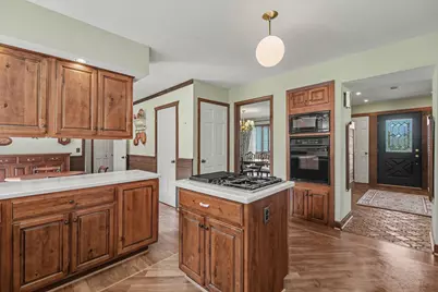 8569 Roundhill Court, Saline, MI 48176 - Photo 17