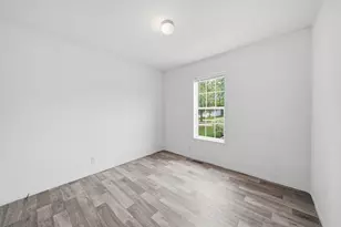 520 Missouri River Ct, Adrian, MI 49221 - Photo 17