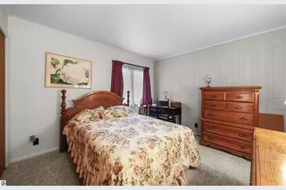 5403 E M 55, Cadillac, MI 49601 - Photo 23