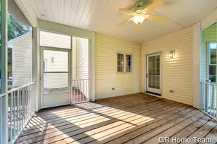 1059 Greenwood Forest SE, Grand Rapids, MI 49546 - Photo 21