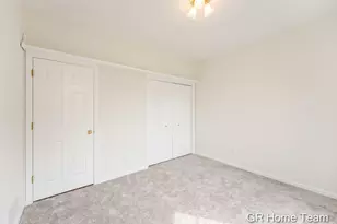 1059 Greenwood Forest SE, Grand Rapids, MI 49546 - Photo 31