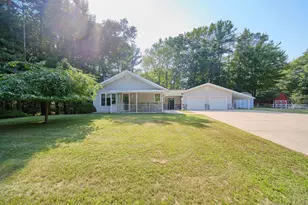 3423 Balsam Ave, Manistee, MI 49660 - Photo 5