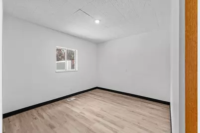2532 Spring Arbor Road #2, Jackson, MI 49203 - Photo 31