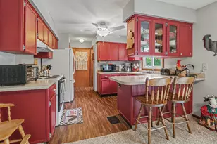351 E Fruitvale Rd, Montague, MI 49437 - Photo 9