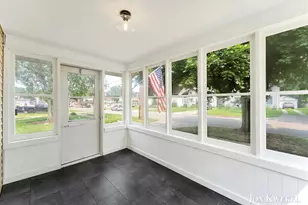 2029 Michael Ave SW, Wyoming, MI 49509 - Photo 7