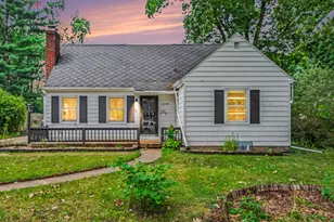 1229 N Fletcher Ave, Kalamazoo, MI 49006 - Photo 1