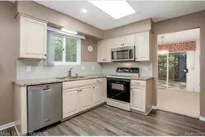 6257 Gatewood, West Bloomfield, MI 48322 - Photo 35