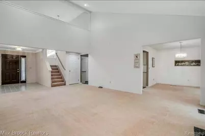 6257 Gatewood, West Bloomfield, MI 48322 - Photo 17