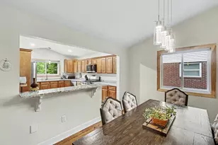 37454 Eagle Dr, Livonia, MI 48150 - Photo 15