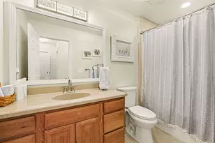 37454 Eagle Dr, Livonia, MI 48150 - Photo 17
