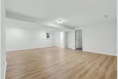 676 N 10th Street, Plainwell, MI 49080 - Photo 17