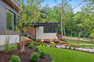 3657 Knoll Creek Ct, Ann Arbor, MI 48105 - Photo 11