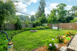 1036 N Maple Rd, Ann Arbor, MI 48103 - Photo 5