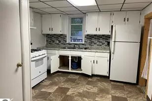 314 E Pine St, Cadillac, MI 49601 - Photo 33