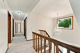 5295 Bear Lake Dr, East Lansing, MI 48823 - Photo 21