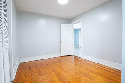 24300 Melrose Avenue, Eastpointe, MI 48021 - Photo 13