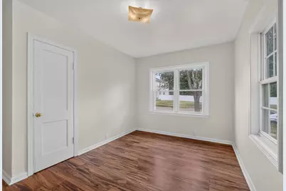 135 E Mansion, Jackson, MI 49203 - Photo 21