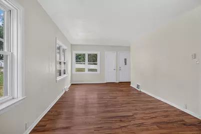 135 E Mansion, Jackson, MI 49203 - Photo 15