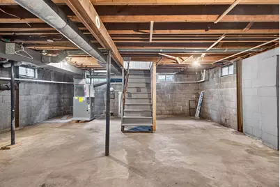 135 E Mansion, Jackson, MI 49203 - Photo 23