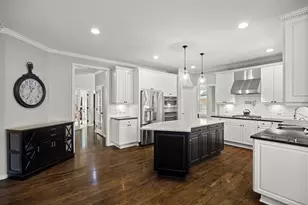 2910 N Addison Circle N, Rochester, MI 48306 - Photo 15