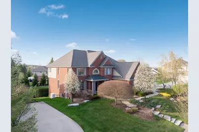 2910 N Addison Circle N, Rochester, MI 48306 - Photo 3