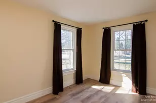 5071 Plymouth Rd, Ann Arbor, MI 48105 - Photo 13