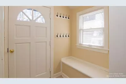 5071 Plymouth Road, Ann Arbor, MI 48105 - Photo 5