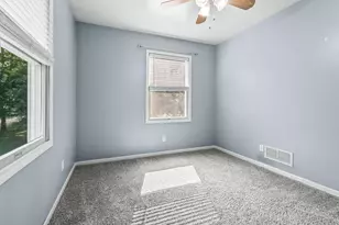 16 Goodrich Ave, Hillsdale, MI 49242 - Photo 29