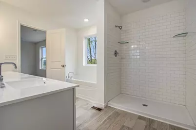 8412 Knotty Pine Lane, Kalamazoo, MI 49009 - Photo 15
